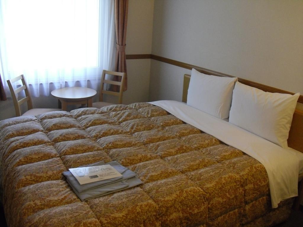 Toyoko Inn Kobe Sannomiya No.2 Exteriör bild