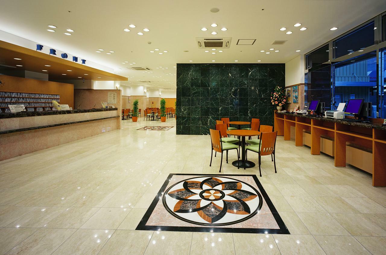Toyoko Inn Kobe Sannomiya No.2 Exteriör bild